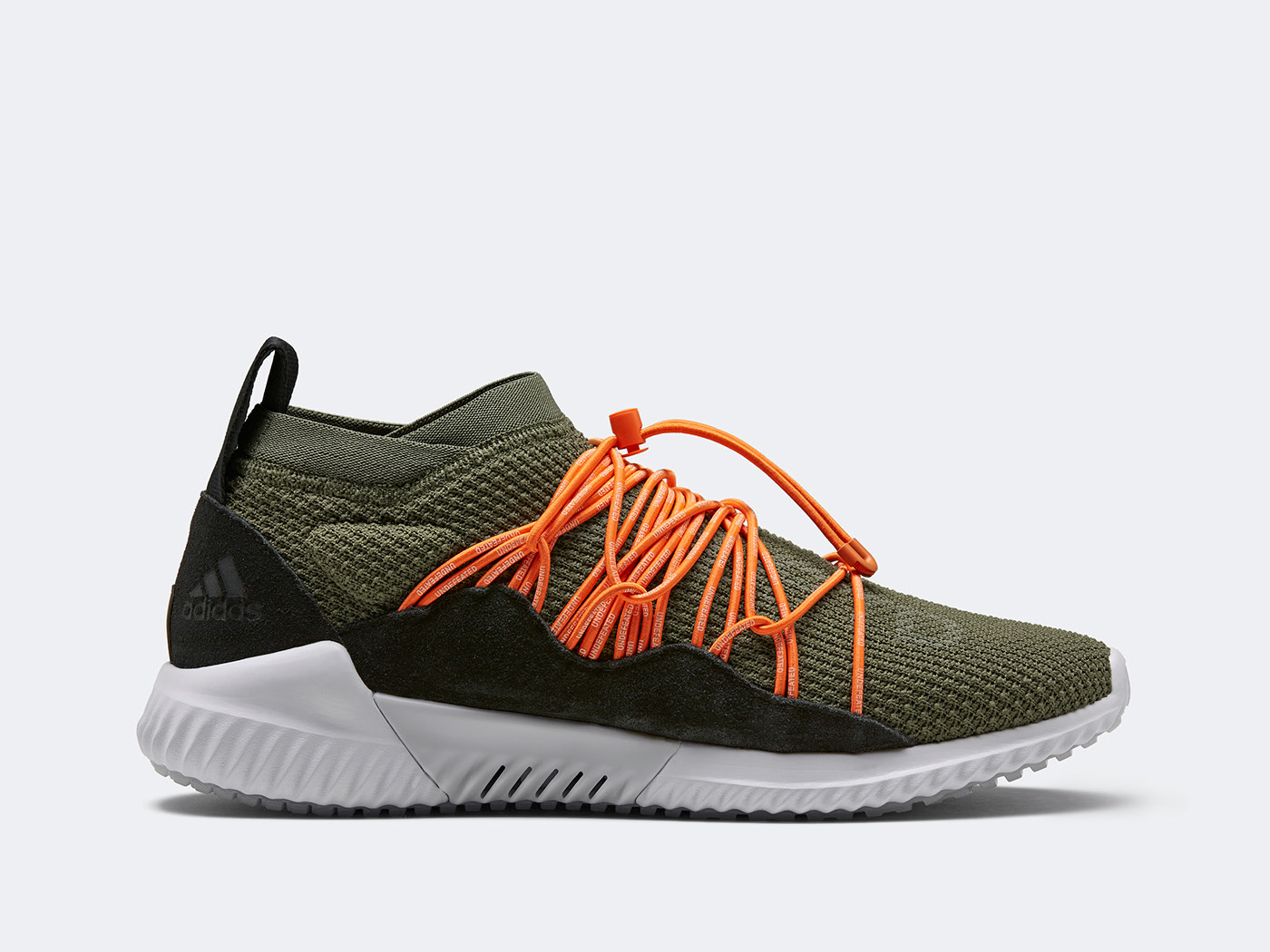 climacool跑鞋,adidasclimacool adidas x undefeated设计的climacool跑鞋融合了两个
