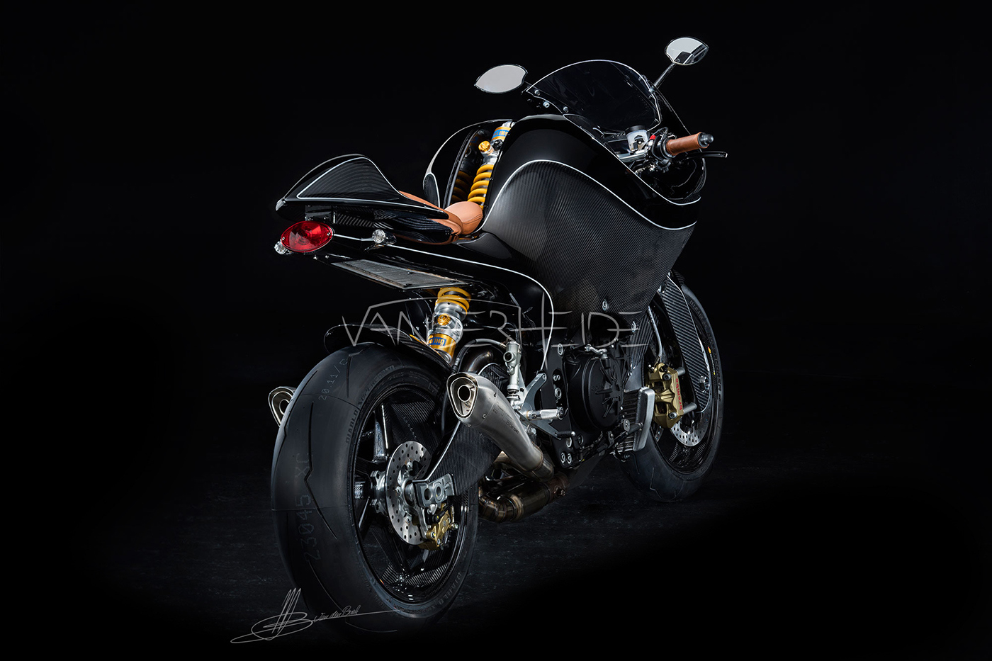 碳纤维摩托车设计