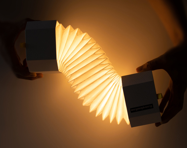 【2022年 iF设计奖】Energy Saving Origami Lamp