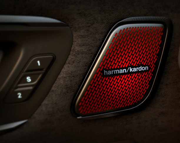 【2022年 iF设计奖】Harman Kardon for Dodge RAM 1500 TRX
