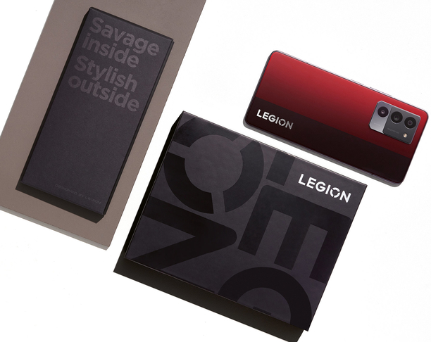【2023 红点奖】Legion Y70 / 游戏智能手机