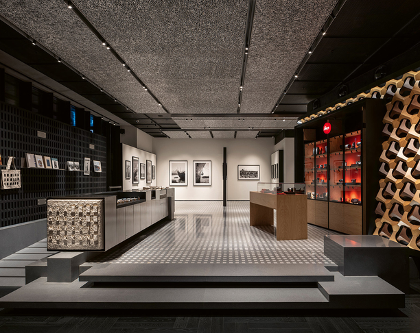 【2023 红点最佳设计奖】Ara Güler Museum + Leica Showroom + Monochrome Brasserie / 室内设计