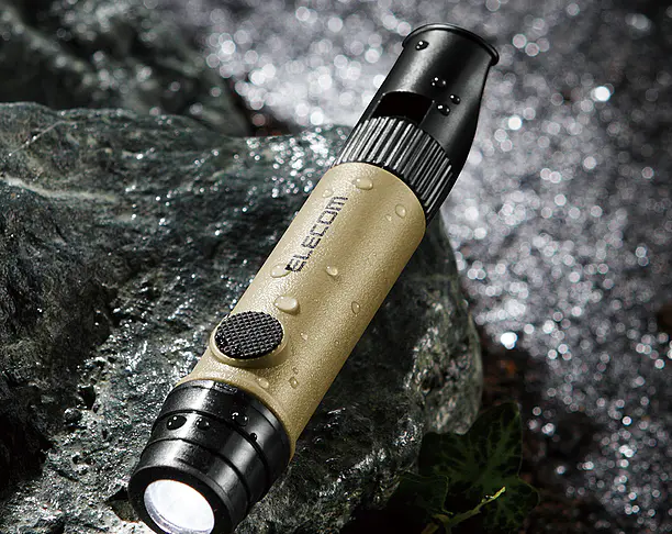 【2024年 iF设计奖】Flashlight with whistle