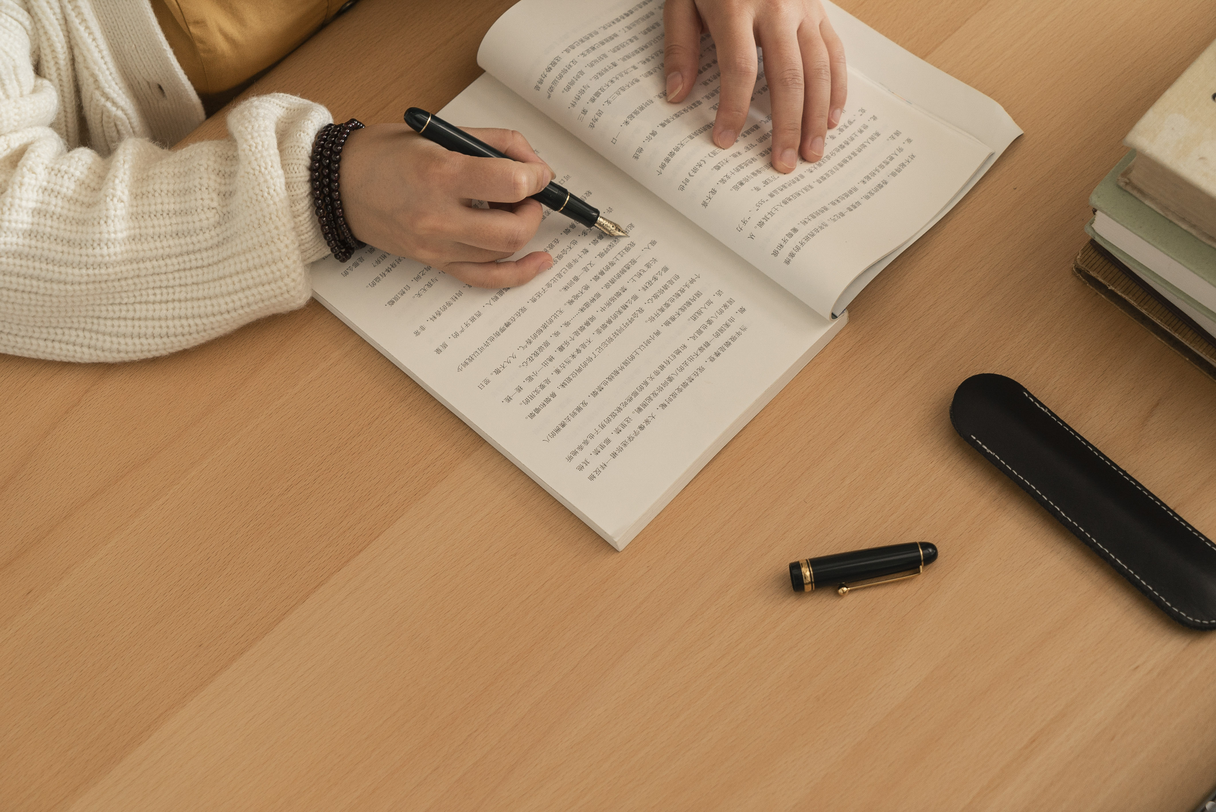 Original design，Issue 4，Handheld PTZ design，Shell desk，