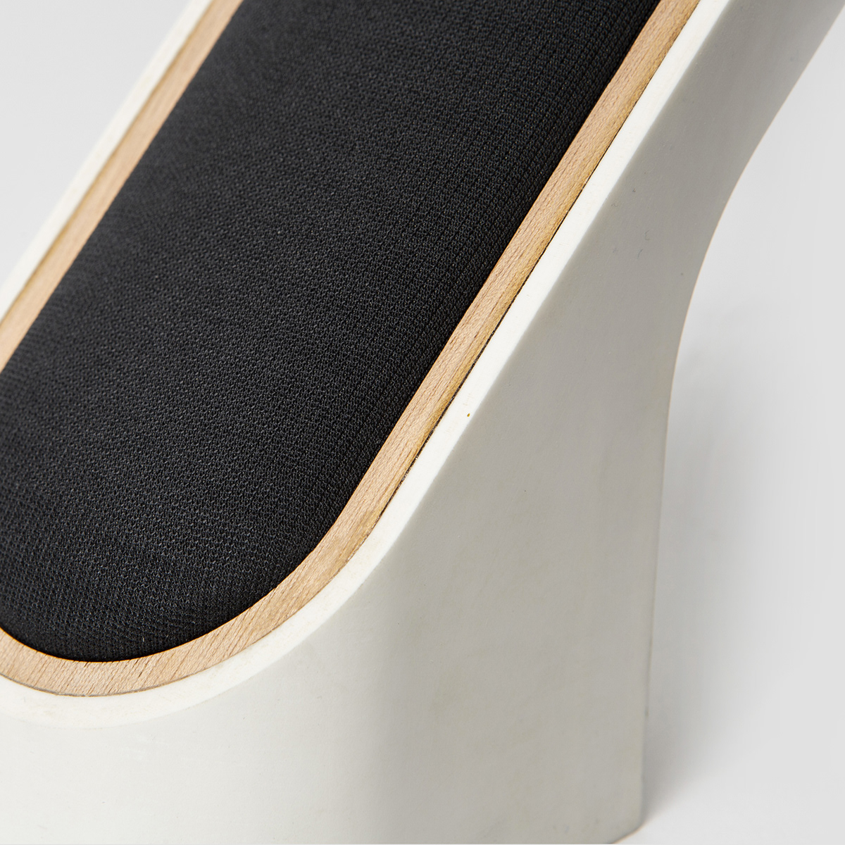 white，sound，Andy - speaker，