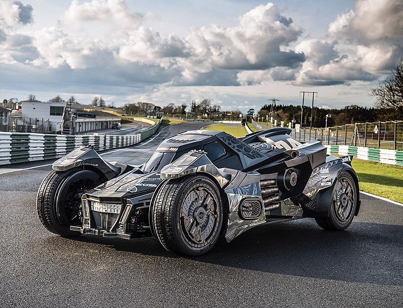 Lamborghini，Batmobile，Modified vehicle，vehicle，Sports car，