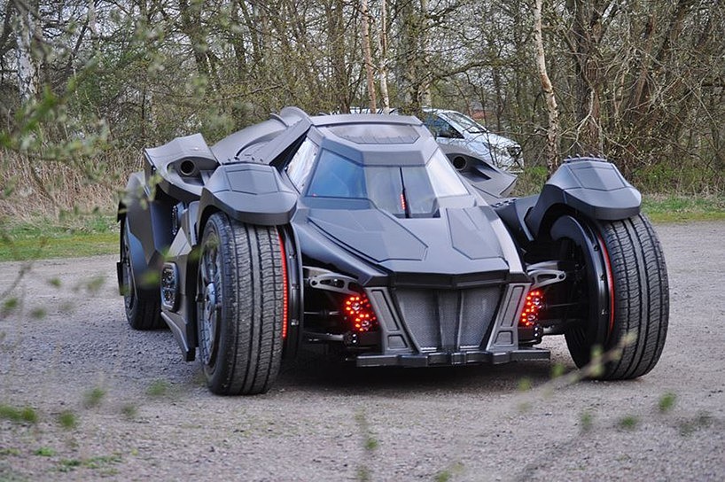 Lamborghini，Batmobile，Modified vehicle，vehicle，Sports car，