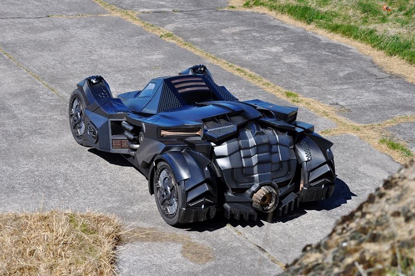 Lamborghini，Batmobile，Modified vehicle，vehicle，Sports car，