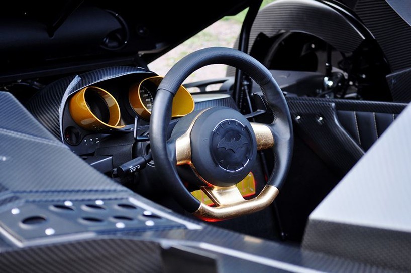 Lamborghini，Batmobile，Modified vehicle，vehicle，Sports car，