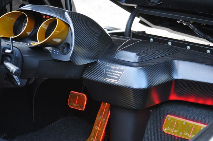 Lamborghini，Batmobile，Modified vehicle，vehicle，Sports car，