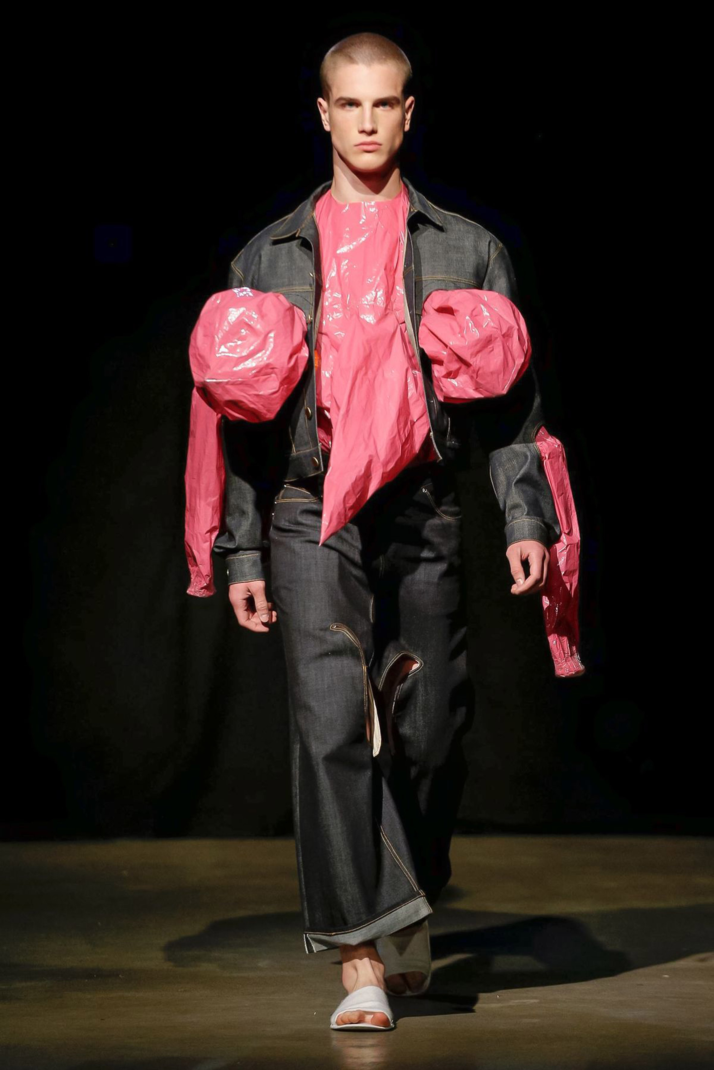 fashion，Plastic，Fashion design，