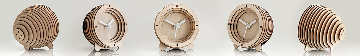 Light brown，woodiness，Clock，