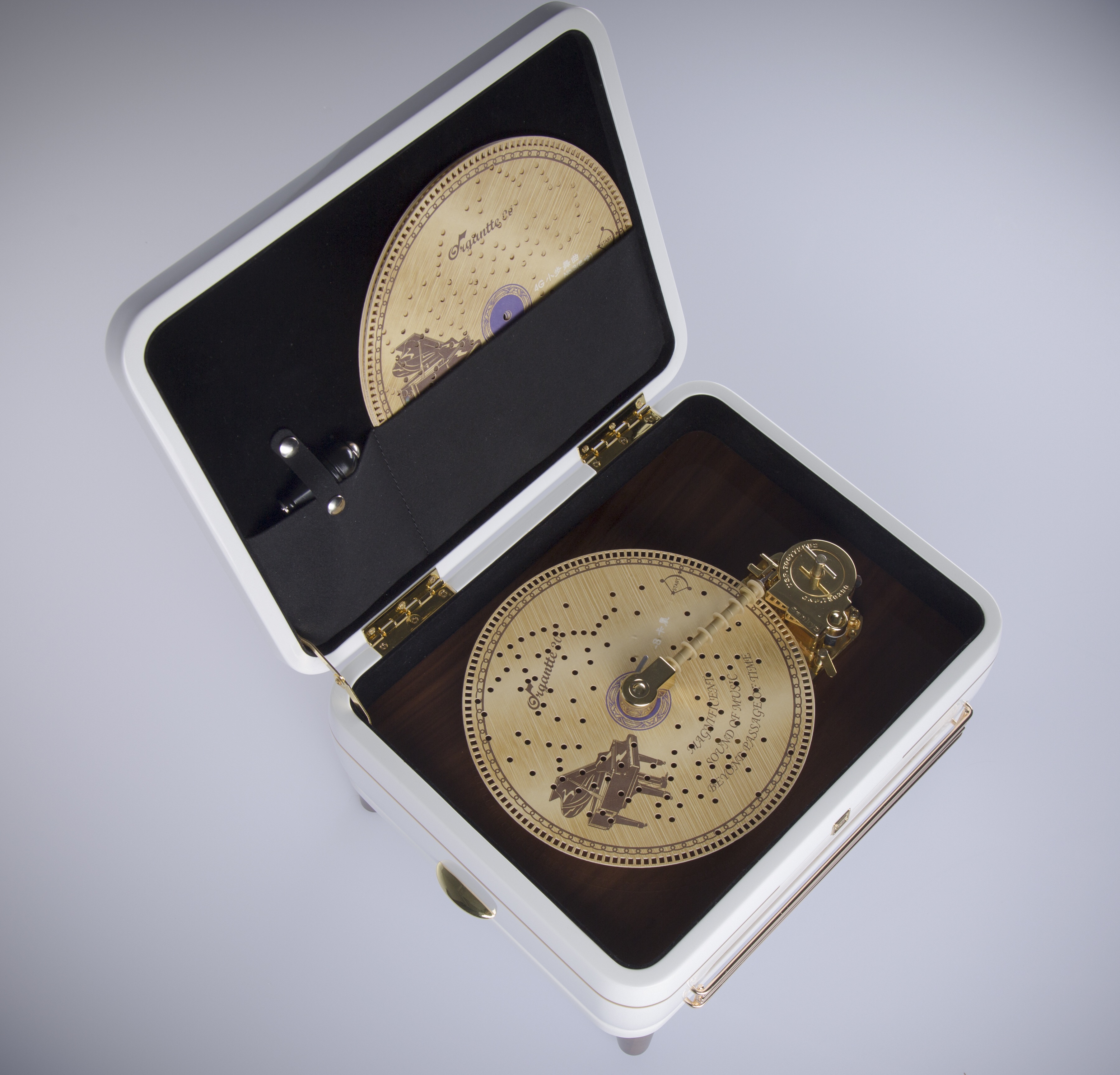 Music box，Eight tone box，Mechanical Age，Inheritance gifts，turntable，[silver medal in the 55th top list]，