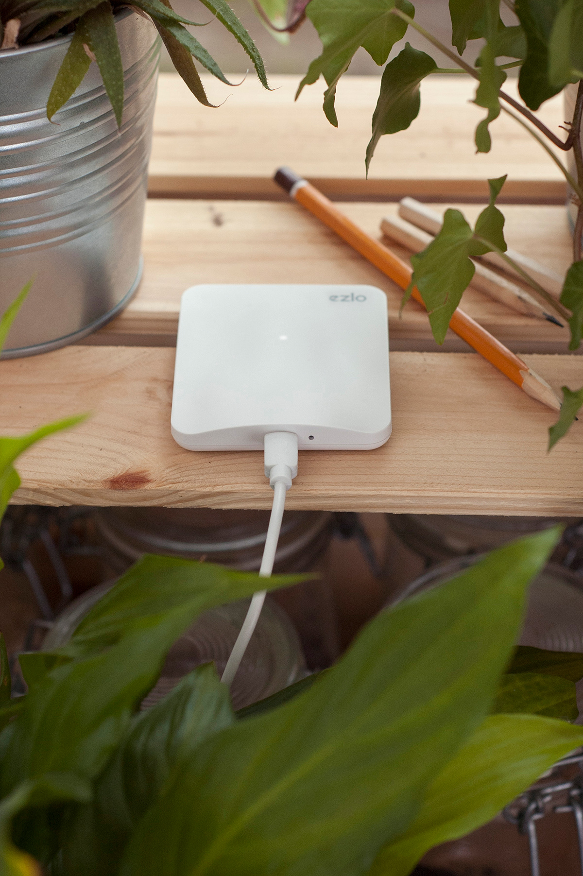 Smart Gateway，Intelligent network interface，white，