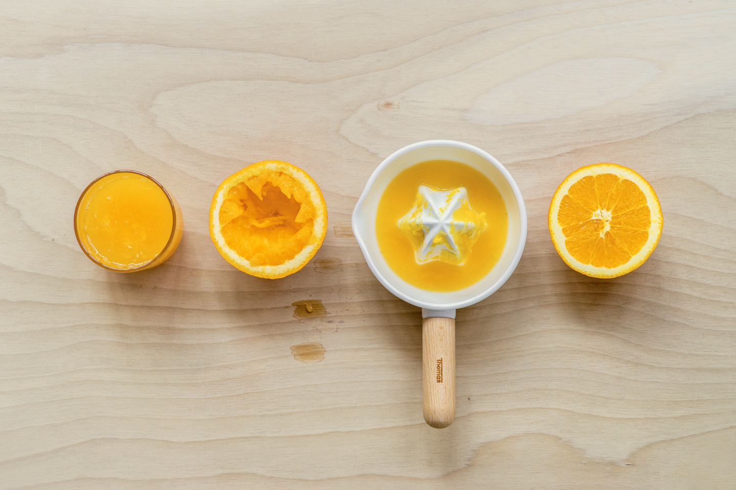 kitchen，Kitchenware，Spoon，Seasoning tank，manual juicer ，Coaster，