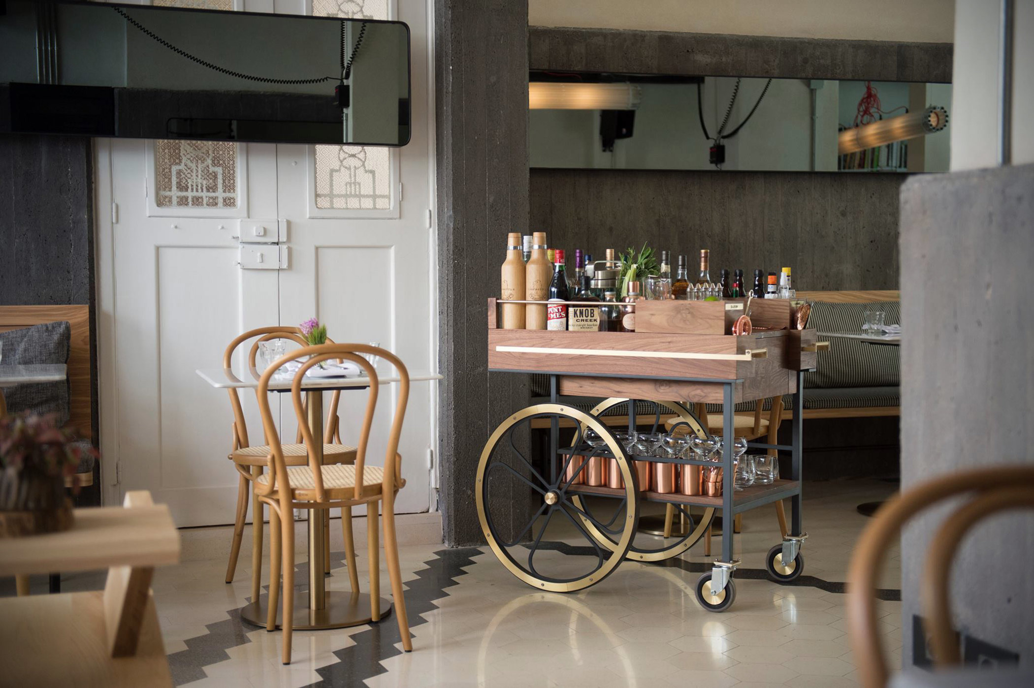 wheelbarrow，wooden ，Kitchen supplies，articles for daily use，Save space，