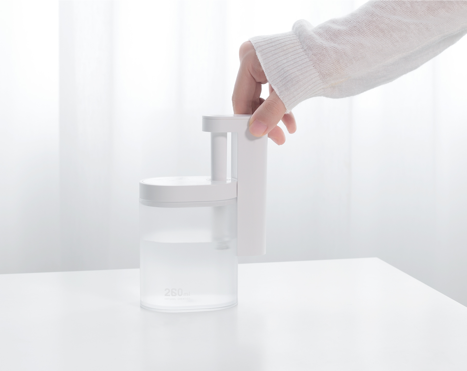 geometry，Humidifier，Object orientation，to work in an office，desktop，originality，