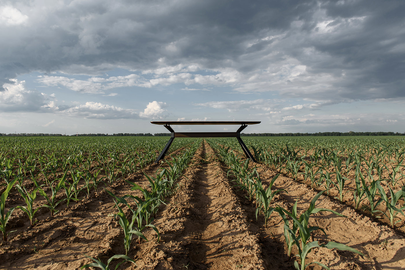 Minimalist，WOO，drone，Table，