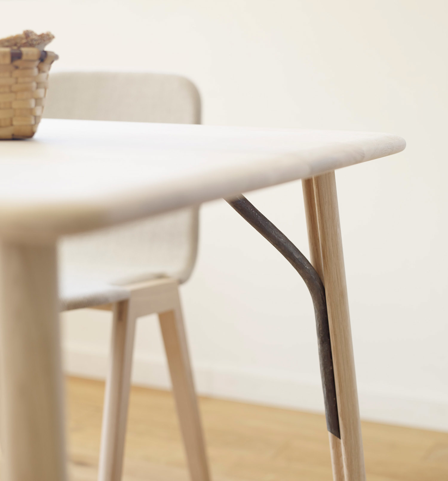 Home Furnishing，Table，wood，Metal，Simplicity，