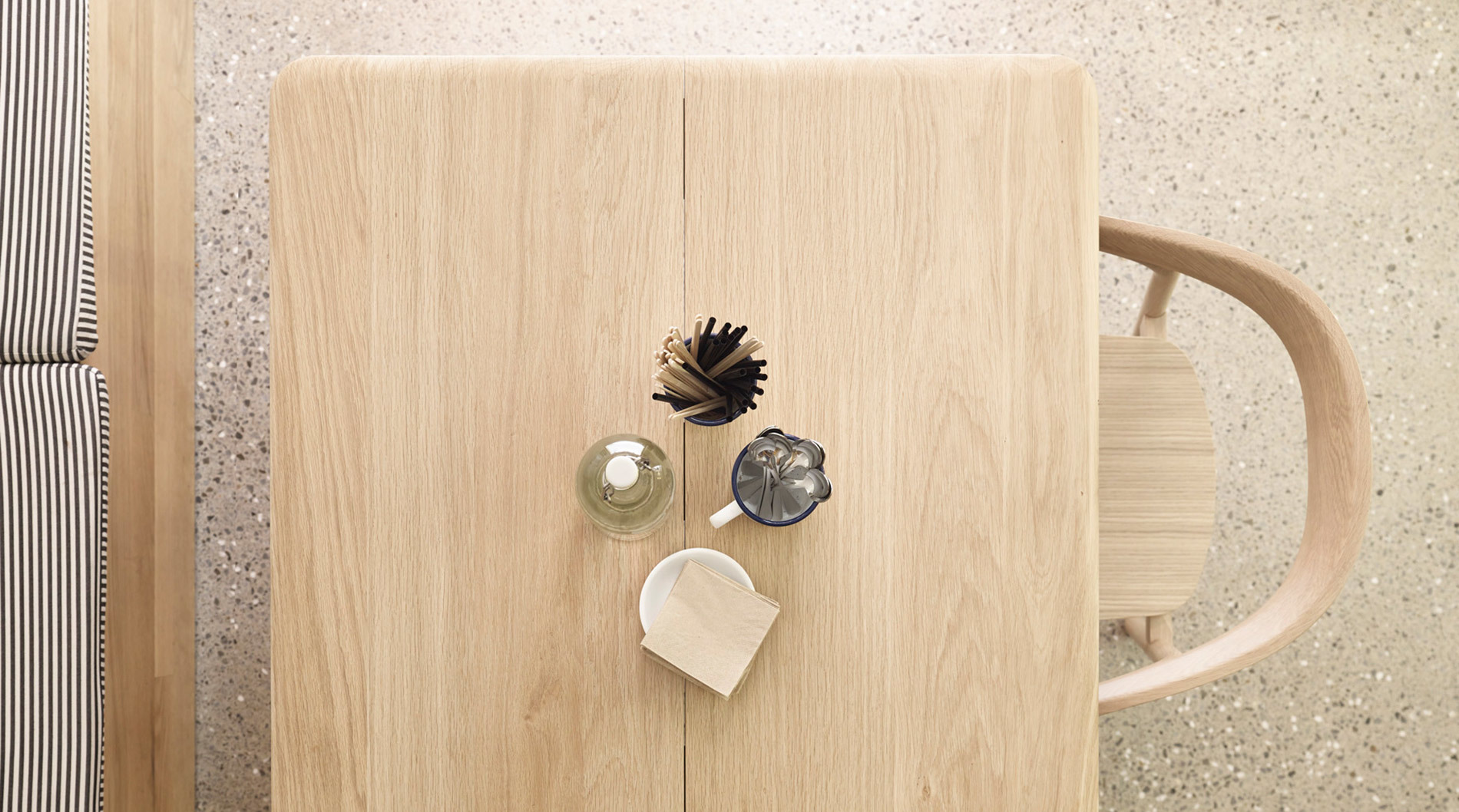 Home Furnishing，Table，wood，Metal，Simplicity，