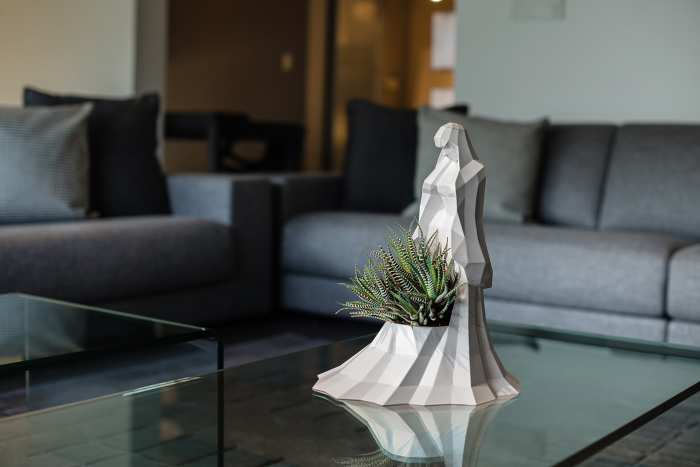 Alan Saga，Crying woman，decorate，