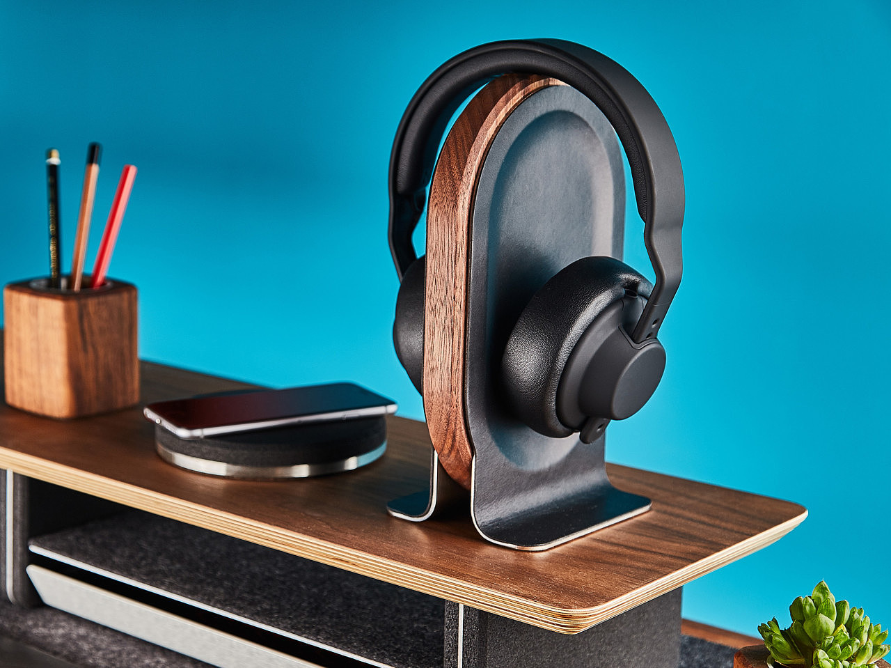 Geek，Digital，Earphone stand，Home，music，headset，