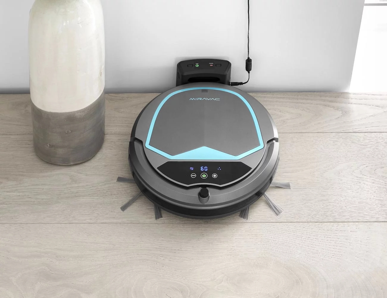 robot，Vacuum cleaner，Sweeping robot，