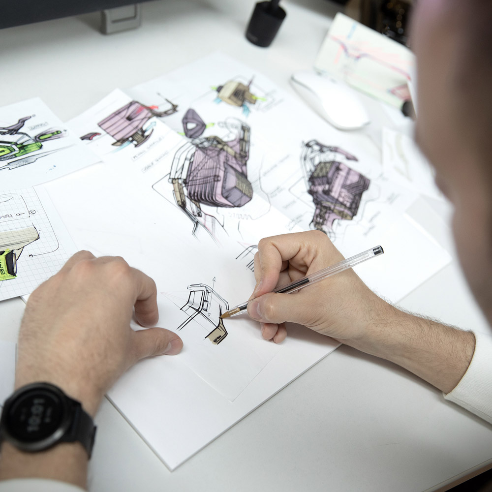 Motorcycle，Design process，Hand drawn，Metal，details，streamline，