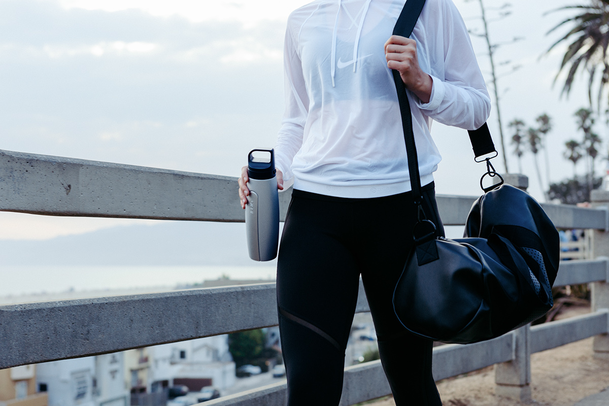 Simple style，Medicine box，industrial design，Water cup，