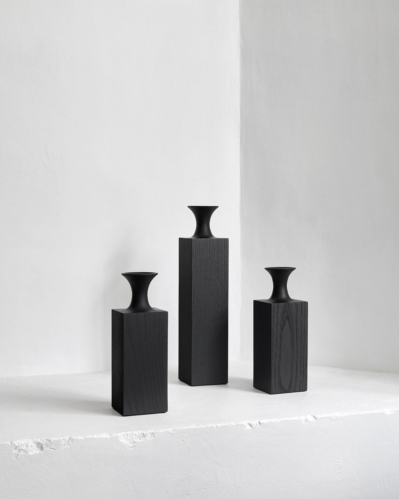 Minimalist，Rate，Mathieu Delacroix，vase，black，