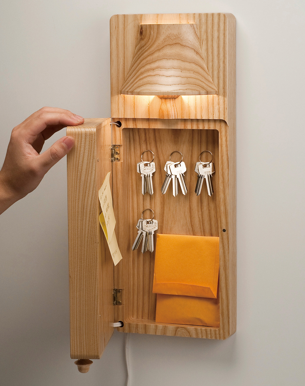 Pinballight，Wall lamp cabinet，woodiness，