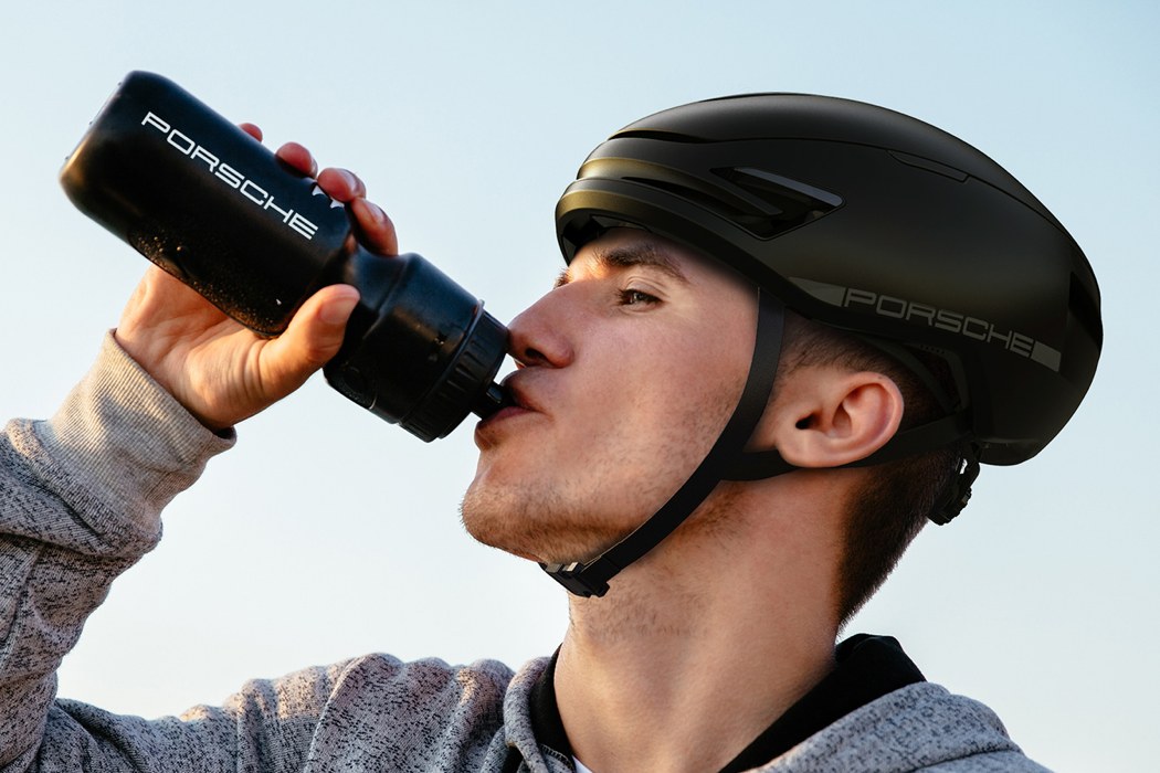 black，Helmet design，porsche，