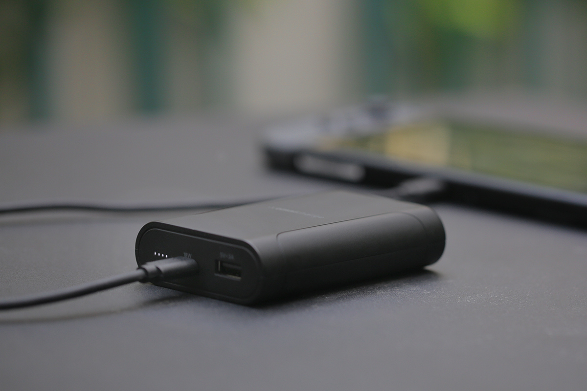 black，portable battery，All Mobile，