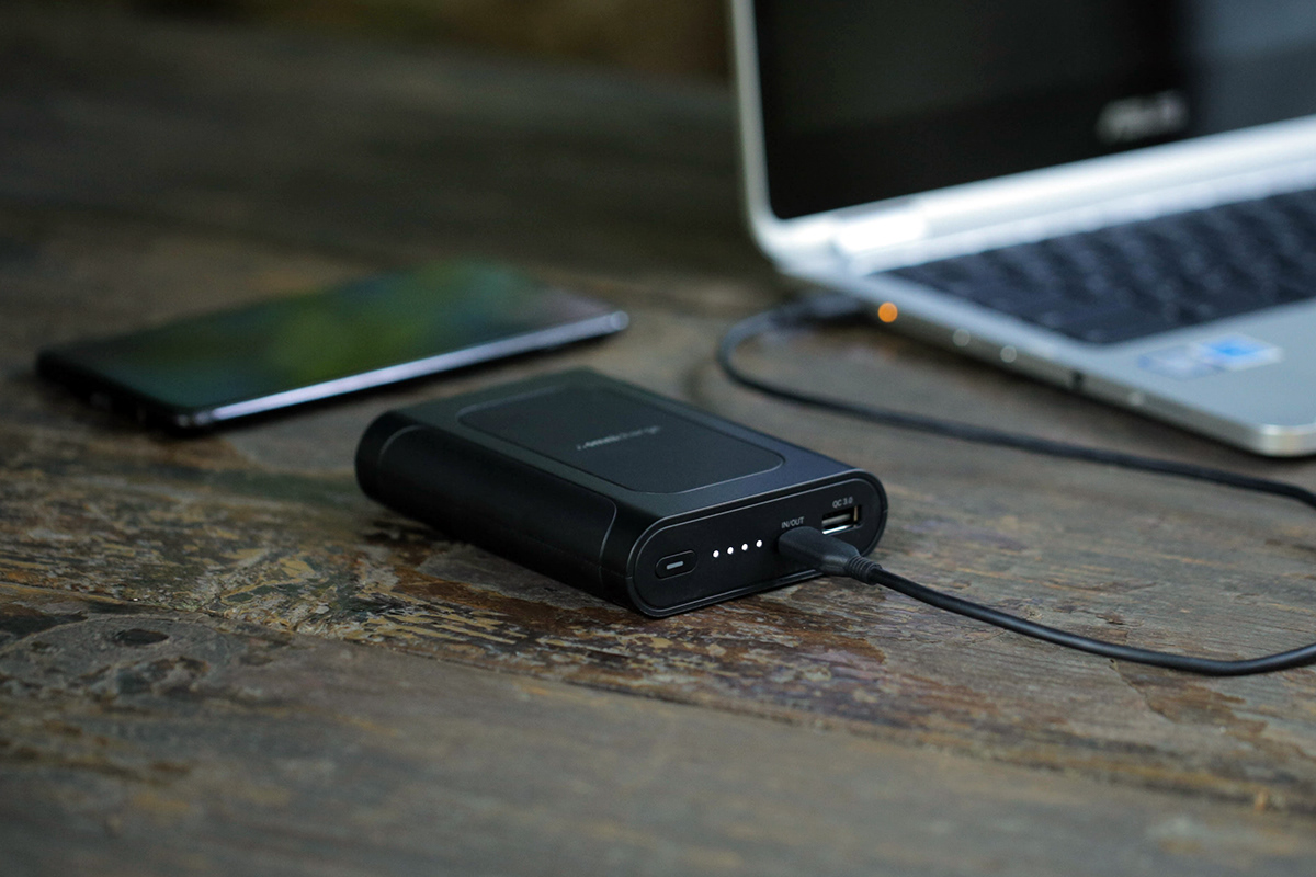 black，portable battery，All Mobile，