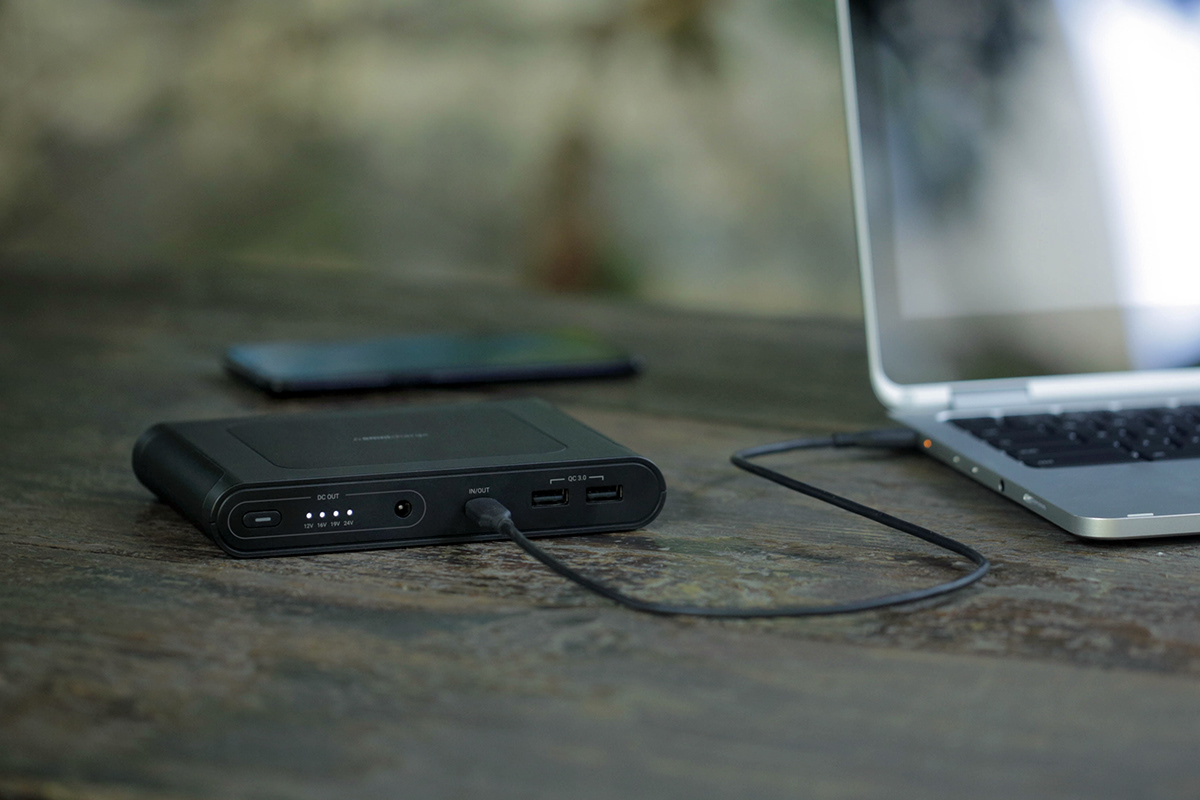 black，portable battery，All Mobile，