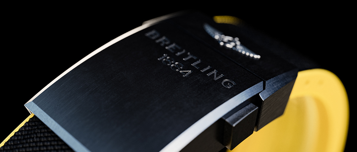 black，Wrist watch，Breitling，