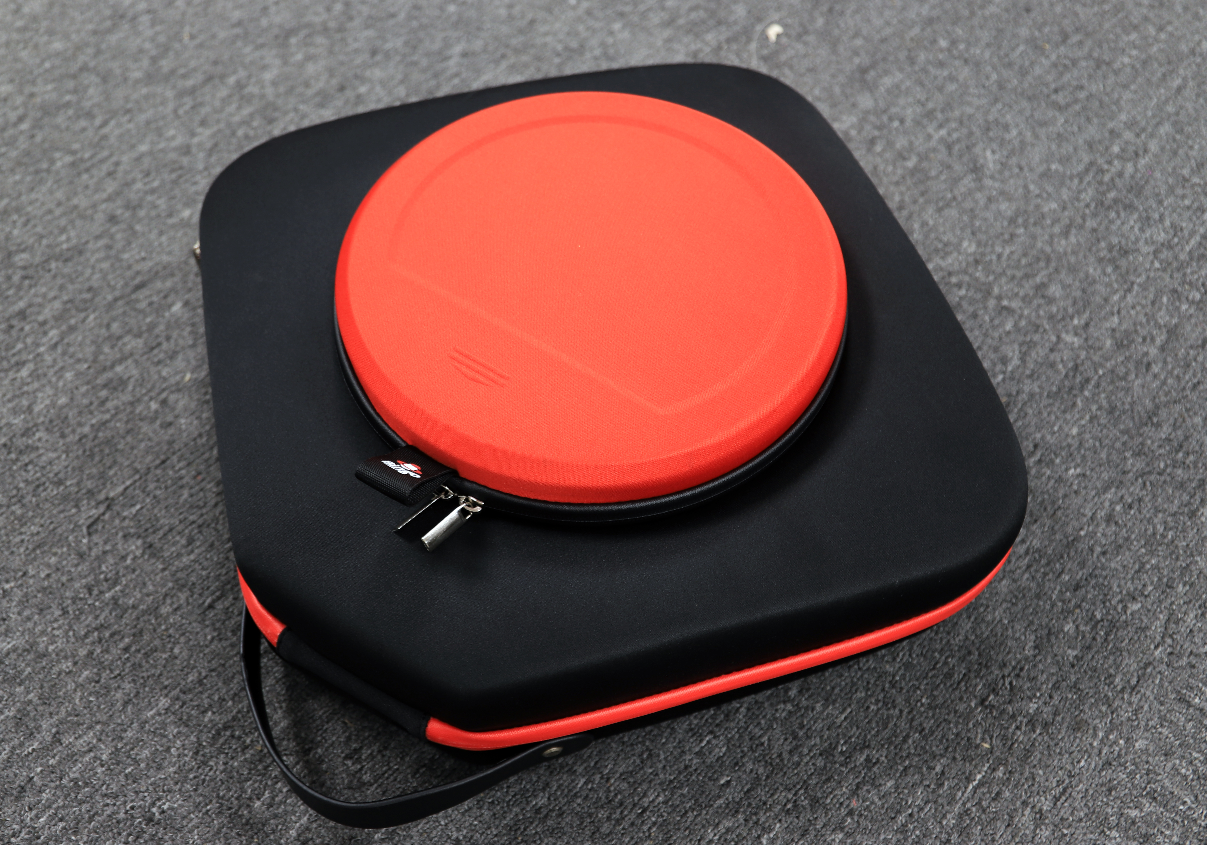 Emergency kit / first aid kit / vehicle /，