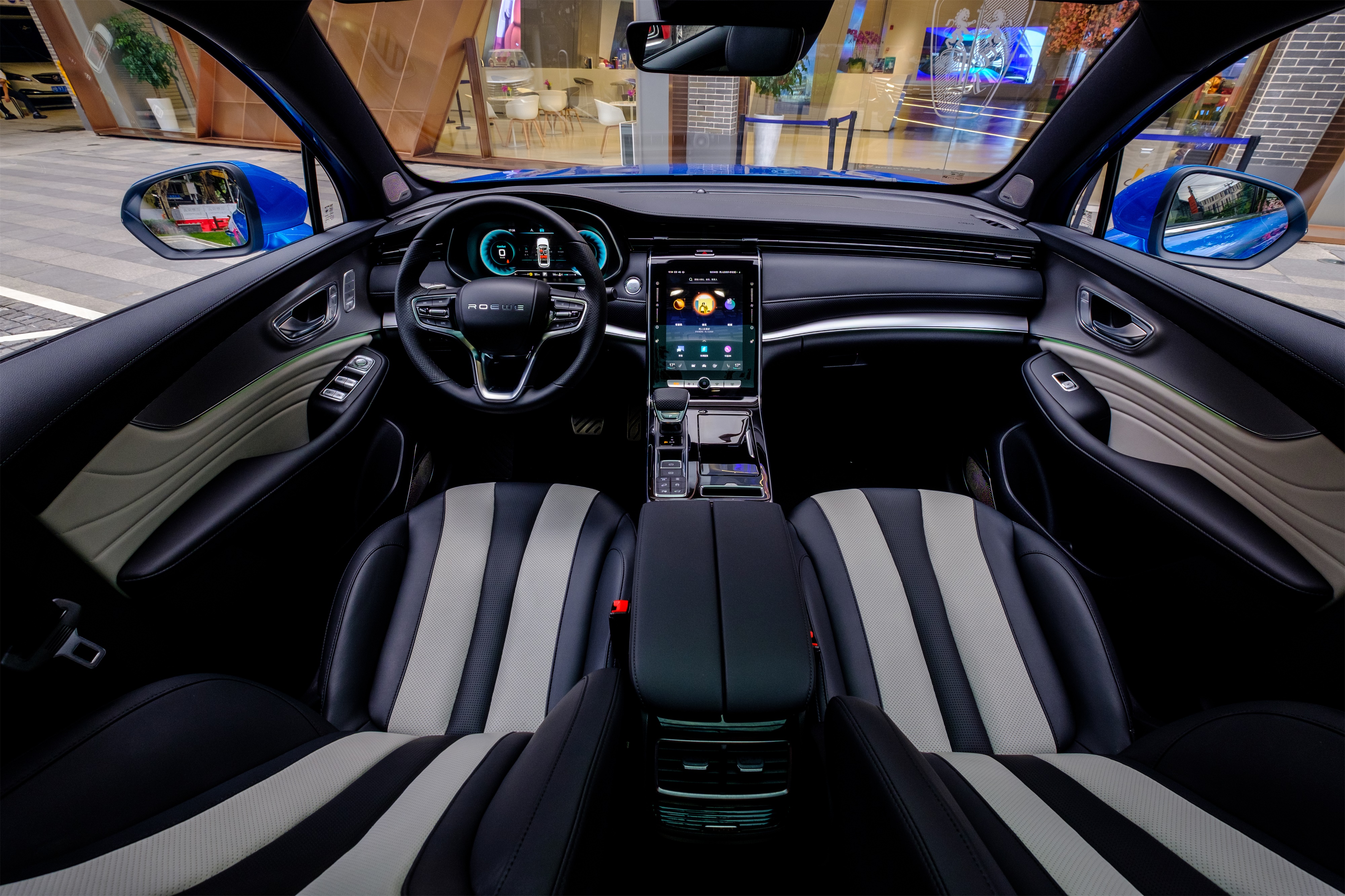 emotion，HMI interactive system，Curved screen，Roewe rx5 Max，Roewe ，