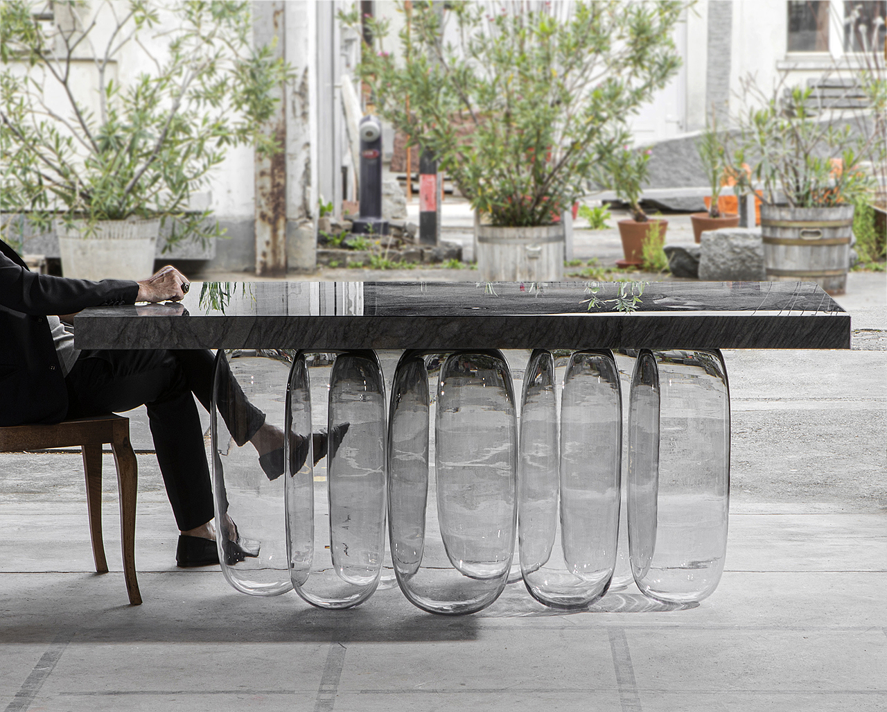 Anti gravity，fragile，Marble，Glass，Tables and chairs，furniture，