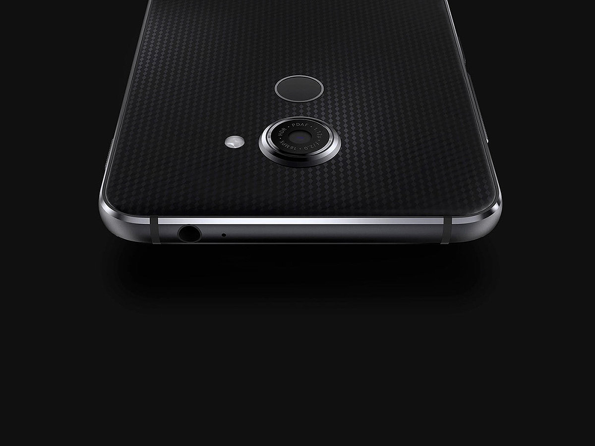 Vodafone，Mobile phone design，black，