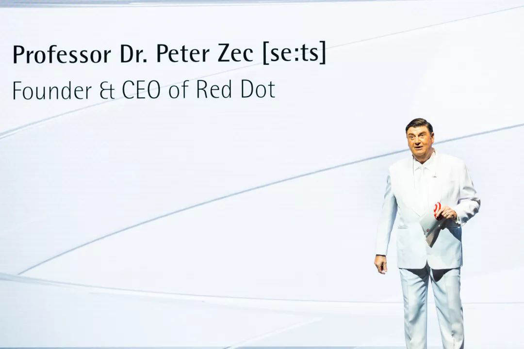 Flavio Manzoni，Designers’Night，Ferrari，Red dot award，2019，