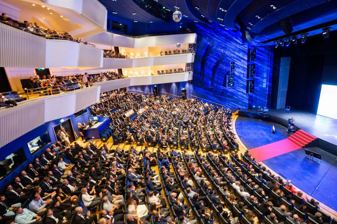 Flavio Manzoni，Designers’Night，Ferrari，Red dot award，2019，