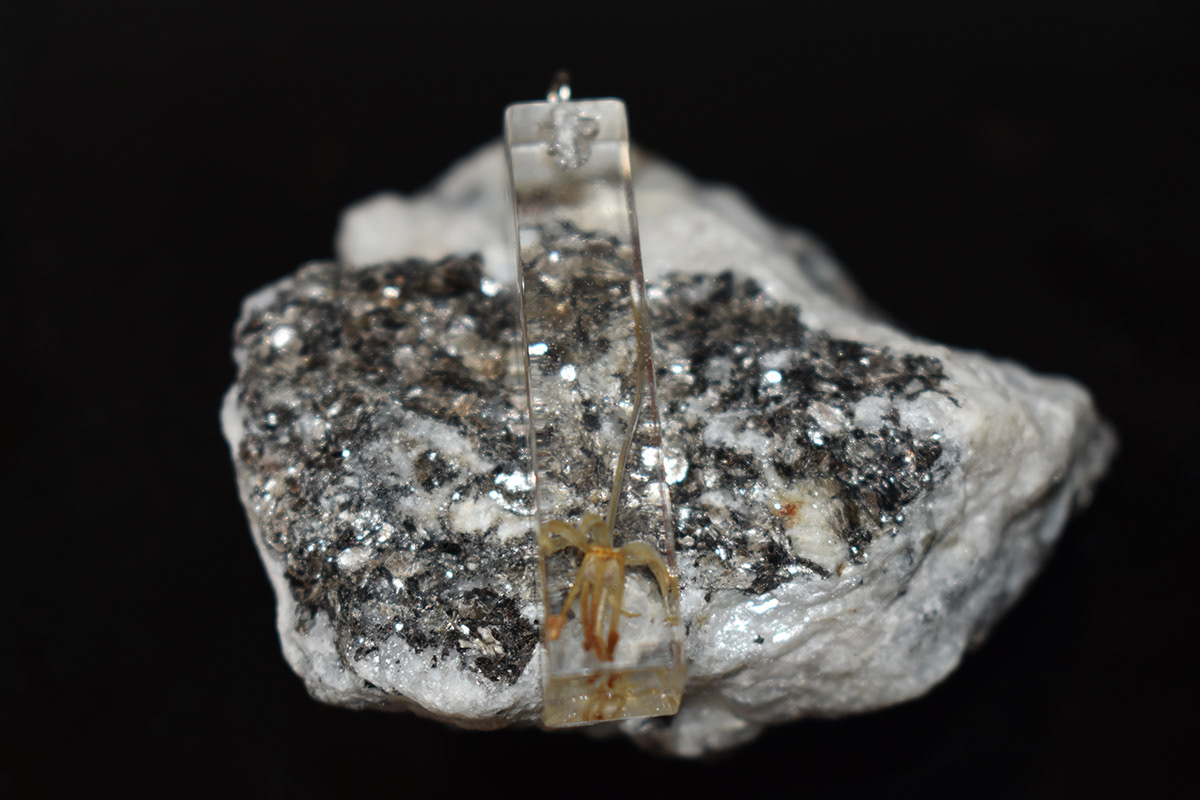 resin，Jewellery，Resin jewelry，