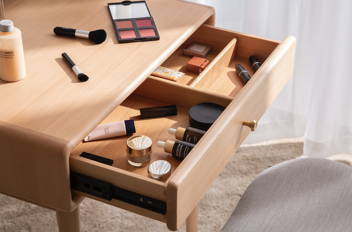 Dresser, solid wood, original，