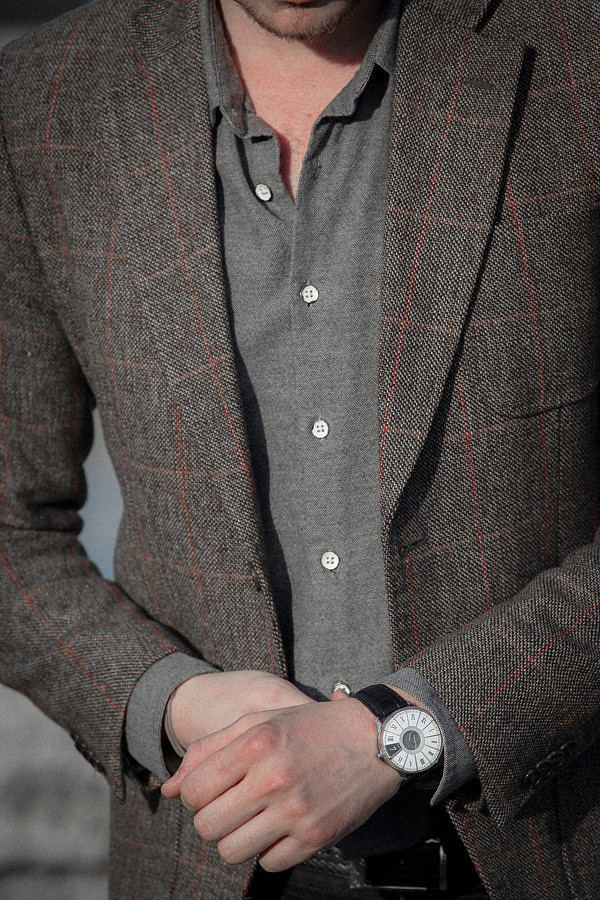 gentleman，Wrist watch，tool，wear，