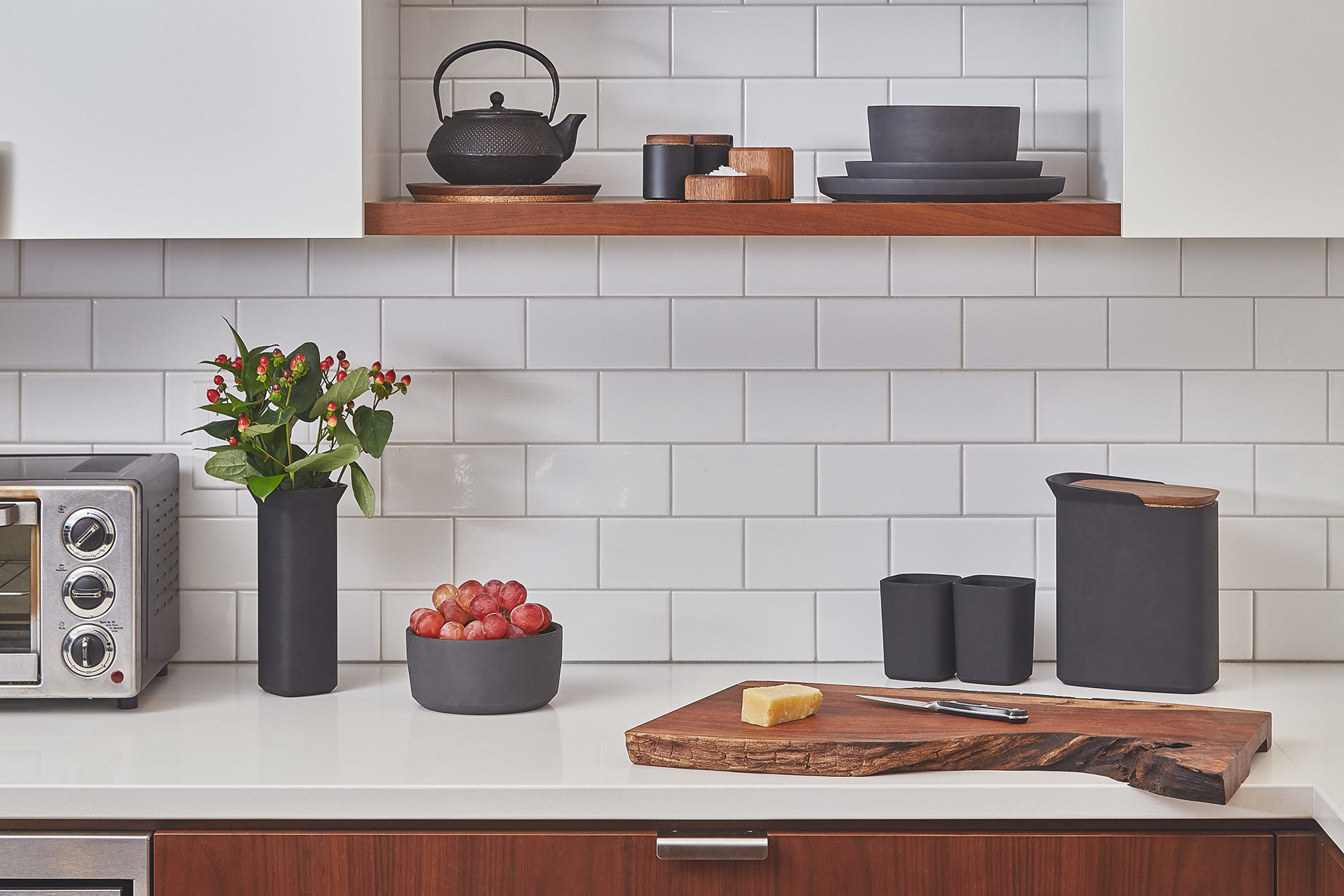 Kitchen supplies，tableware，Simplicity，articles for daily use，Easy storage，