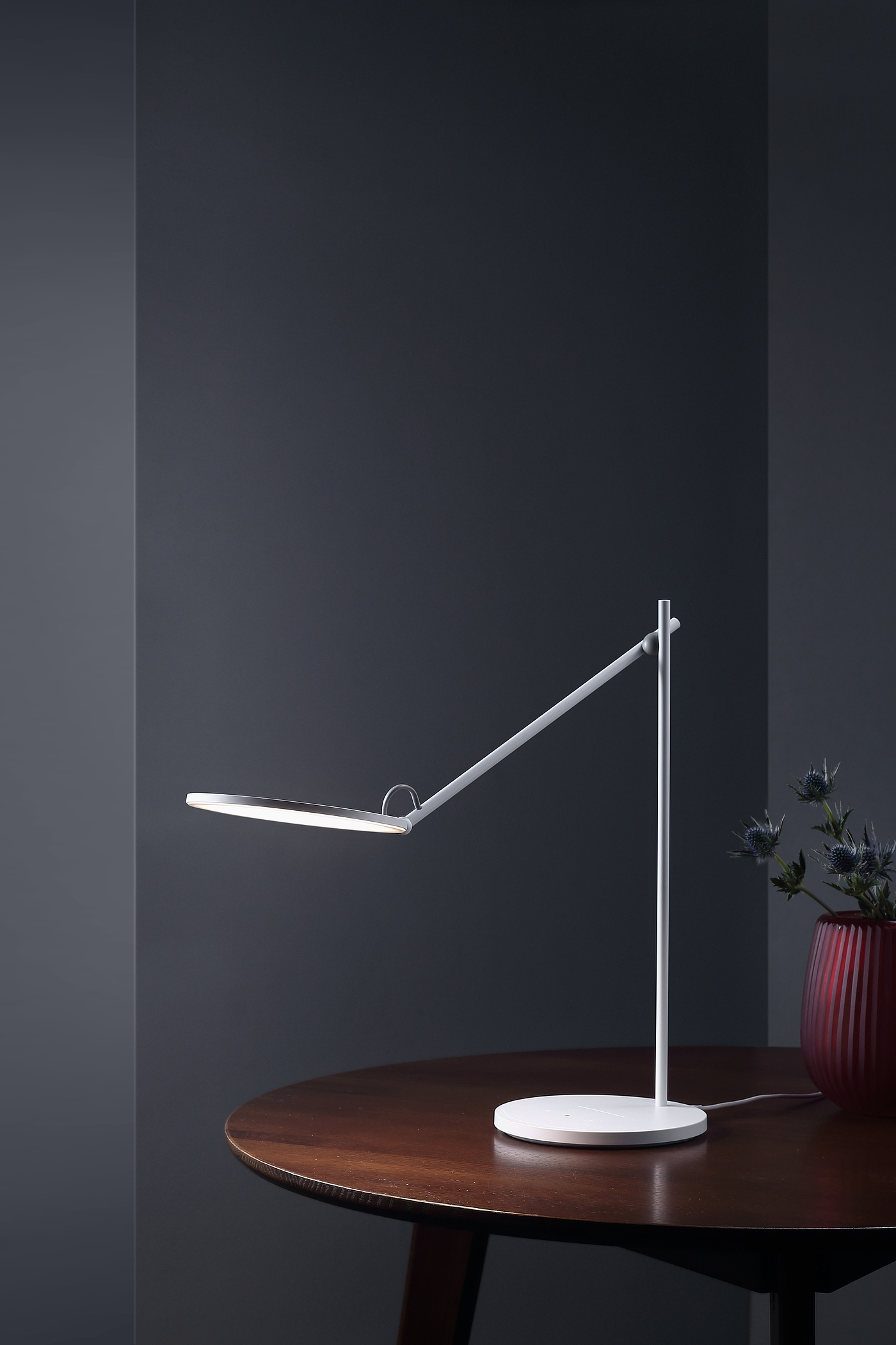 Honor Pro election，Nimova intelligent eye protection table lamp Pro，Spatial geometric design，