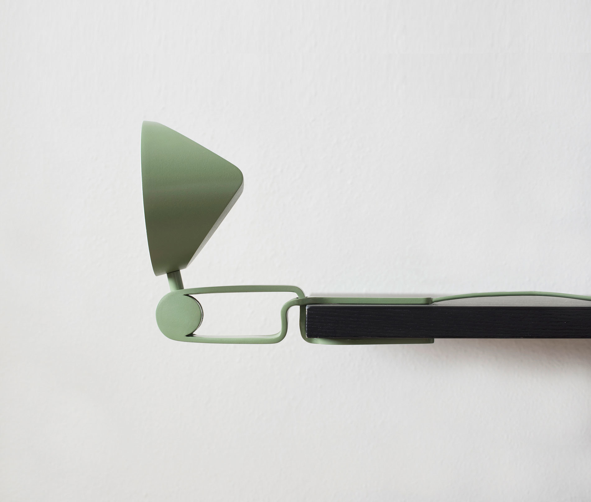 Desk lamp，Metal，Office Supplies，convenient，articles for daily use，