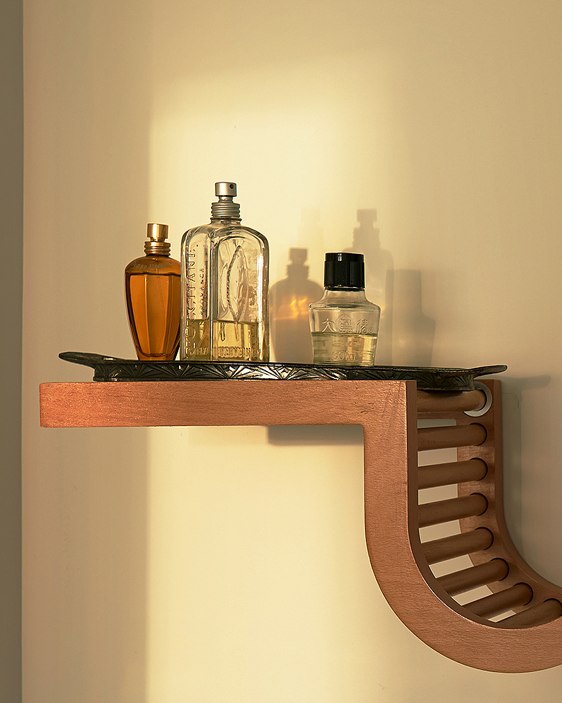 bookshelf，woodiness，Self assembly，workmanship，furniture，