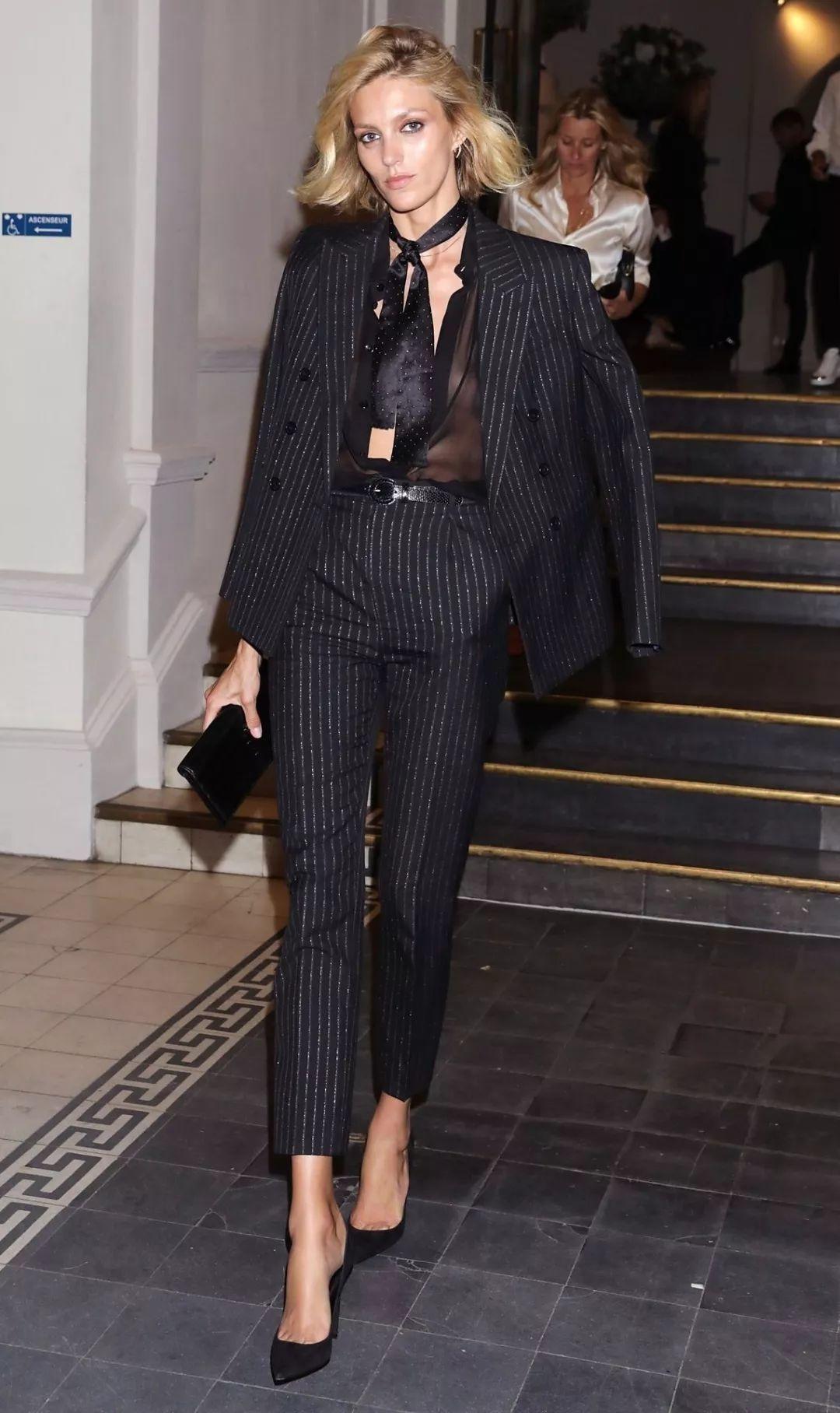 the tang dynasty，Eight grade official，Han Dynasty round neck Robe，Song Hui，Xu Hezi，